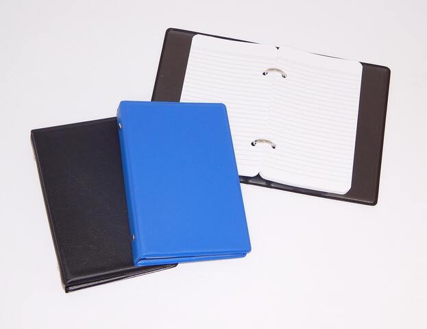 Složka A6 371018 KARIS plastik, bezftalát.