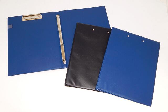 Desky 370030 A4 s klipem, bezftalát.