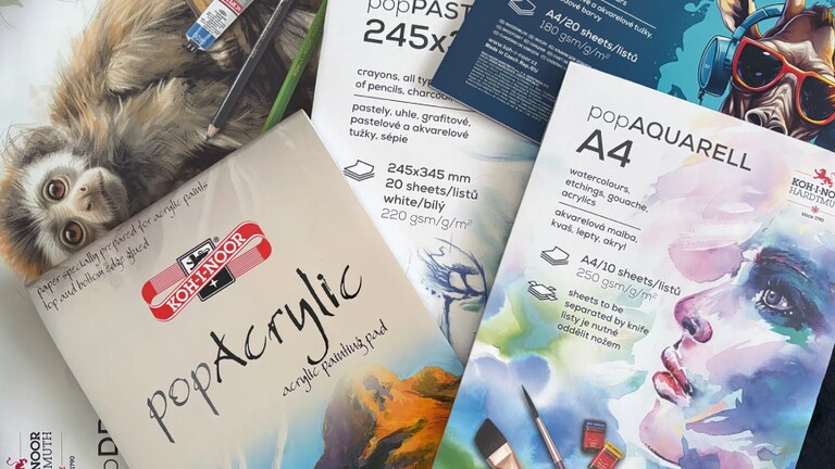 Jaký papír vybrat pro vaše tvoření?