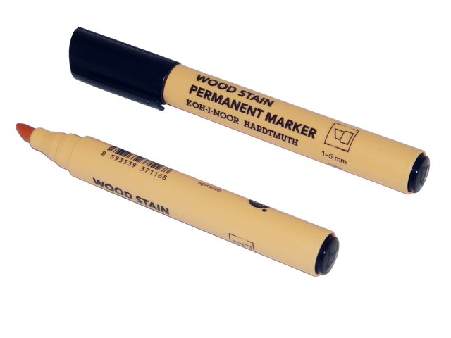 korektor na dřevo 4506 smrk