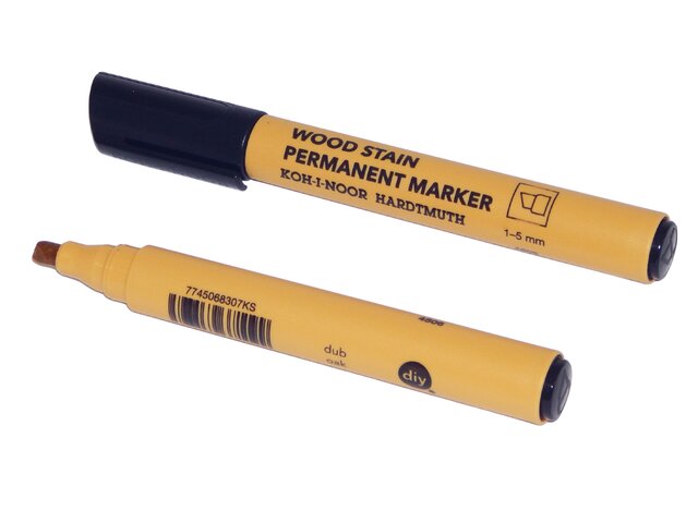 korektor na dřevo 4506 dub