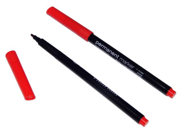 popisovač permanentní  4202 červený trojhranný